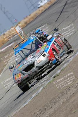 media/Oct-01-2023-24 Hours of Lemons (Sun) [[82277b781d]]/1045am (Outside Grapevine)/